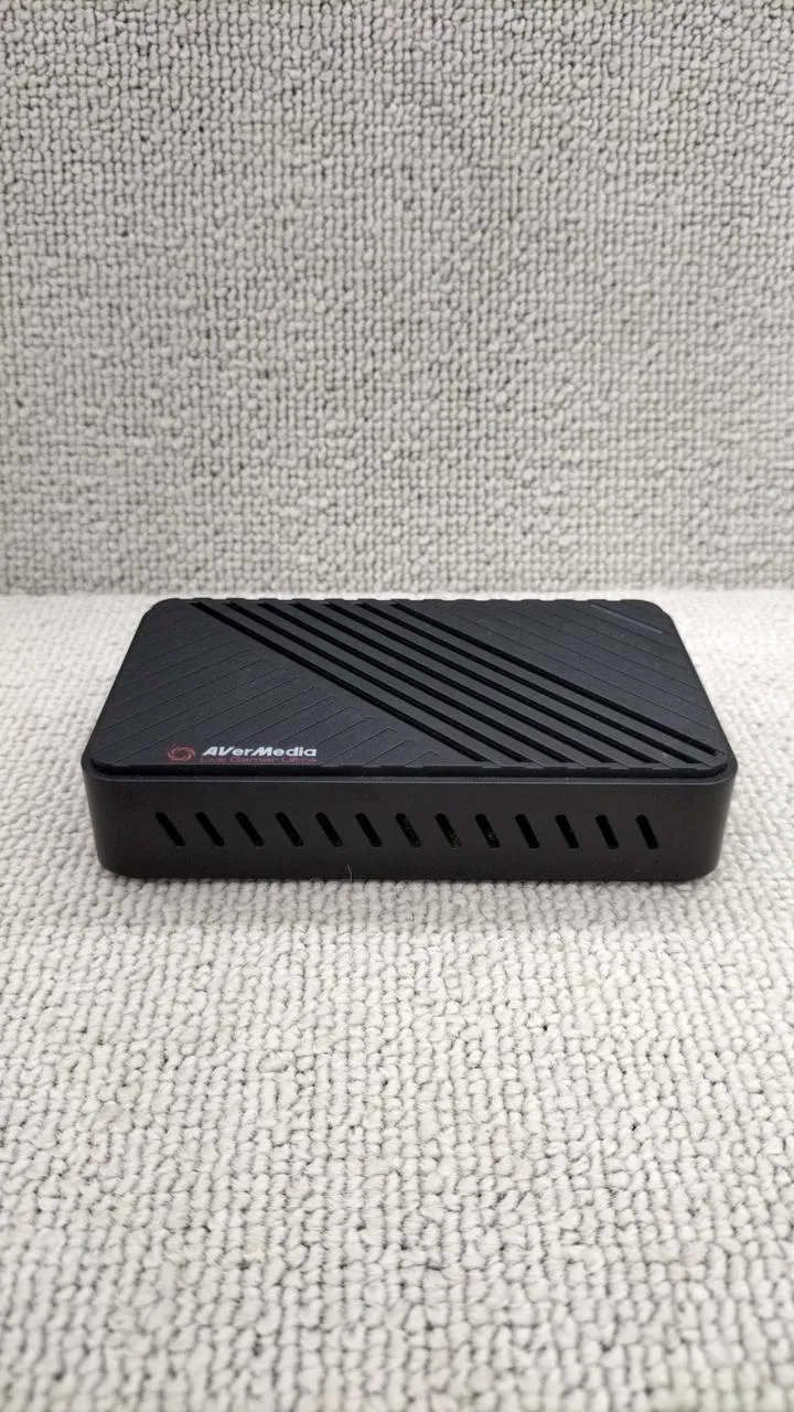 [À DÉCHETER] Carte d'acquisition AVERMEDIA GC553