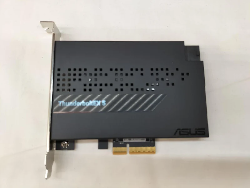Carte d'interface ASUS : THUNDERBOLT EX5