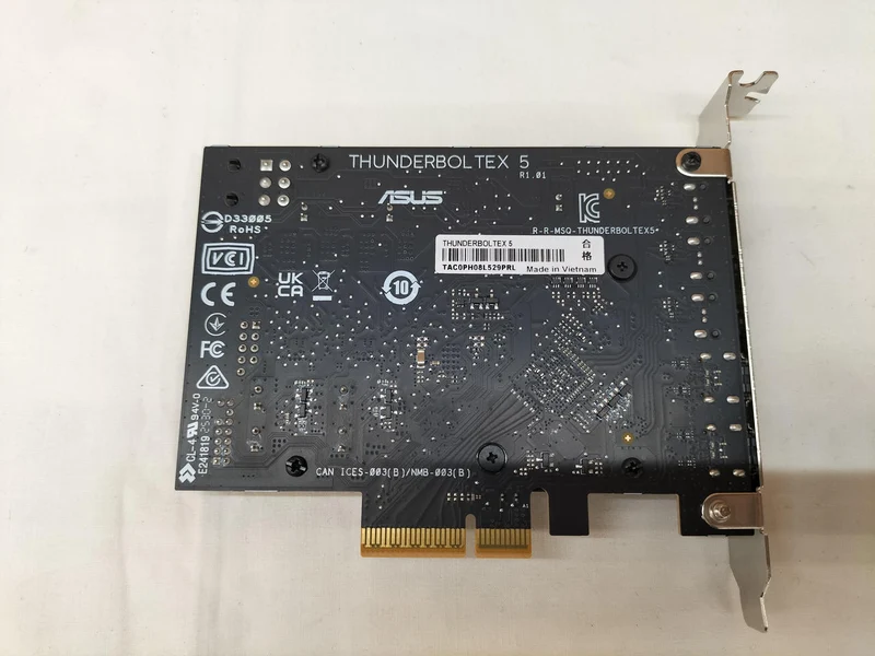 Carte d'interface ASUS : THUNDERBOLT EX5