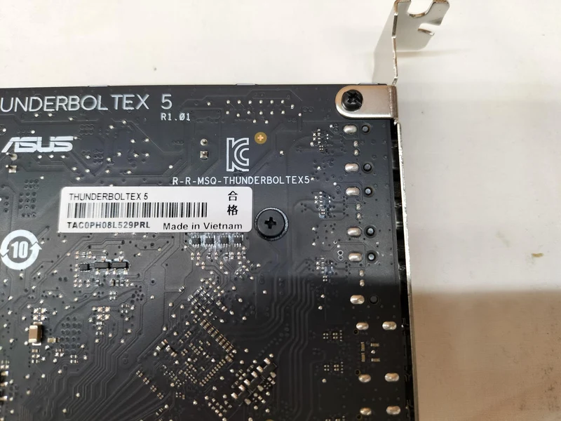 Carte d'interface ASUS : THUNDERBOLT EX5