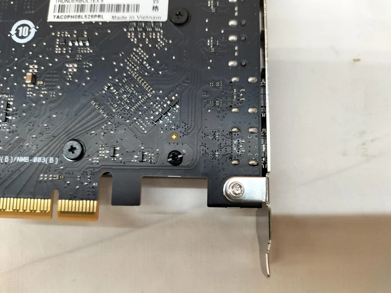 Carte d'interface ASUS : THUNDERBOLT EX5
