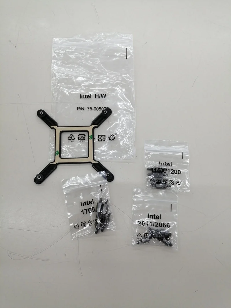 Refroidisseur de processeur liquide simple CORSAIR ICUE H100I ELITE CAPELLIX XT