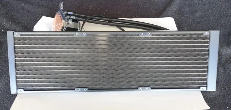 [À DÉCHETER] Refroidisseur liquide de refroidissement CORSAIR ICUE H170I ELITE CAPELLIX