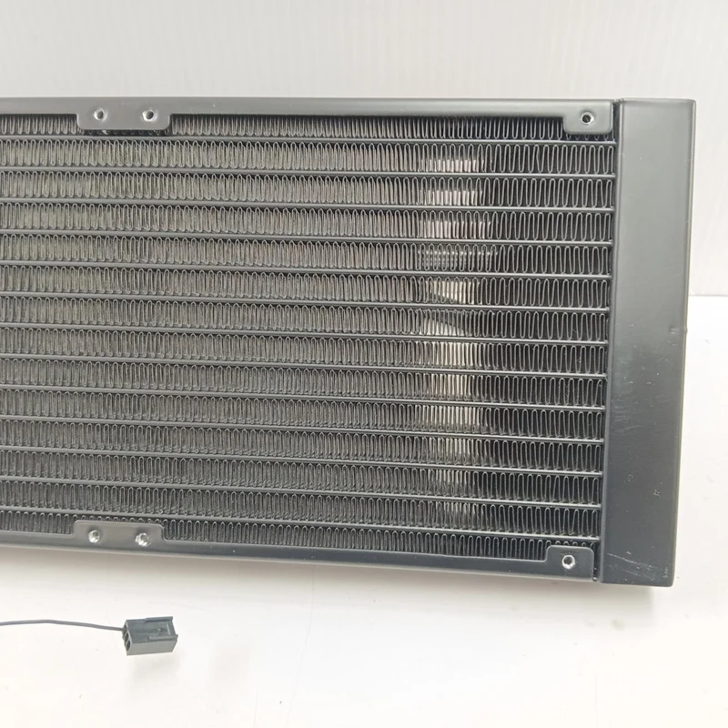 [À DÉCHETER] Refroidisseur de processeur CORSAIR ICUE H170I ELITE CAPELLIX