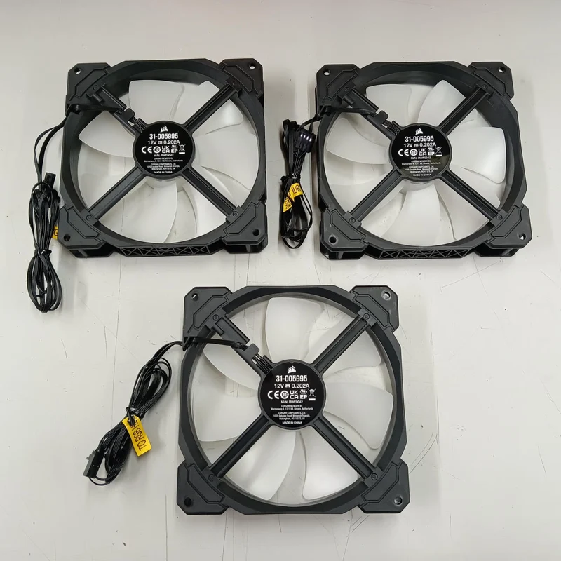 [À DÉCHETER] Refroidisseur de processeur CORSAIR ICUE H170I ELITE CAPELLIX