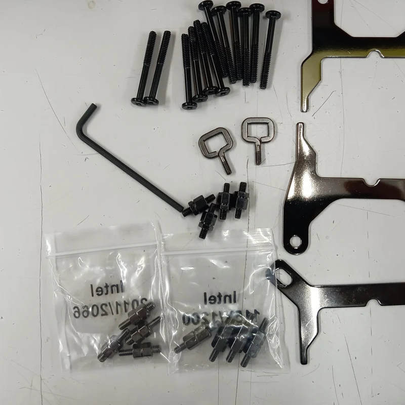 [À DÉCHETER] Refroidisseur de processeur CORSAIR ICUE H170I ELITE CAPELLIX