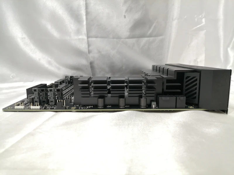Carte mère ASROCK B650M PG LIGHTNING