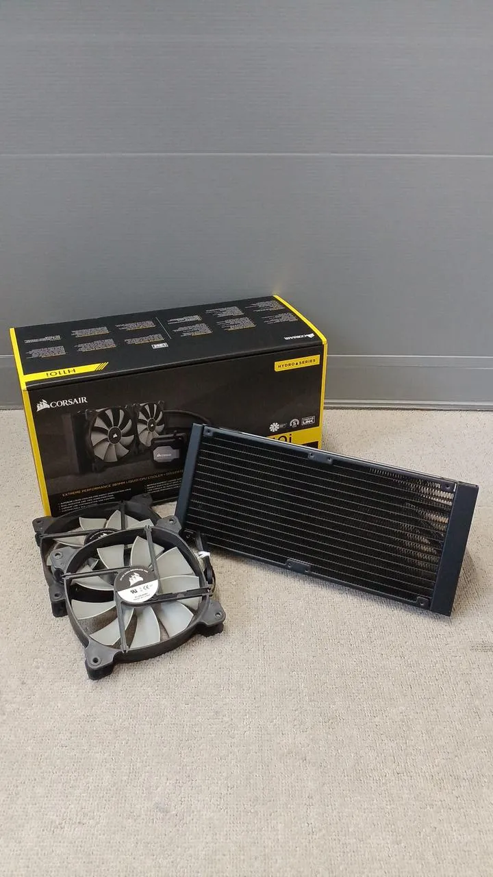Refroidisseur de processeur CORSAIR H110I