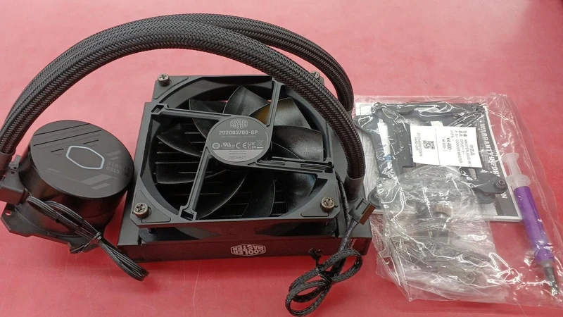 Refroidisseur de processeur COOLER MASTER MASTERLIQUID ML120L V2 RGB