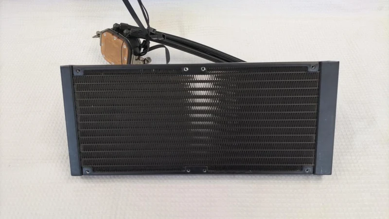 Composants de refroidissement liquide CORSAIR ICUE H115I RGB PRO XT