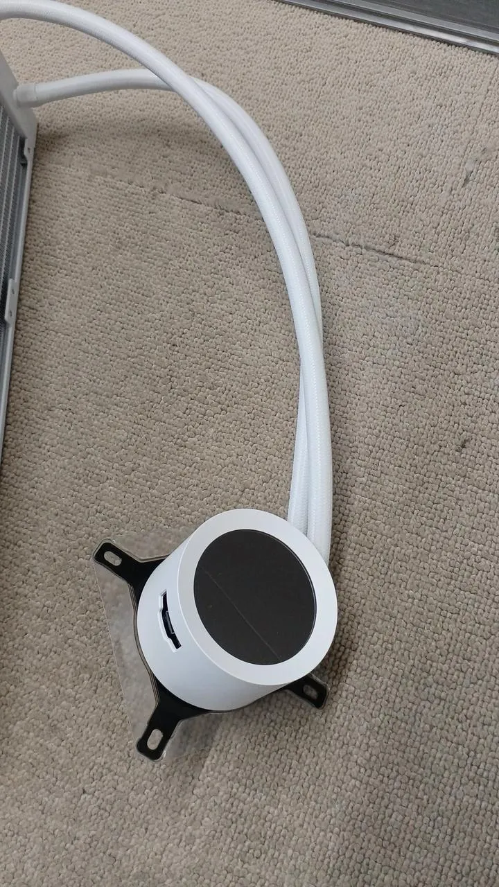 Refroidisseur à eau NZXT RL-KR360-W2