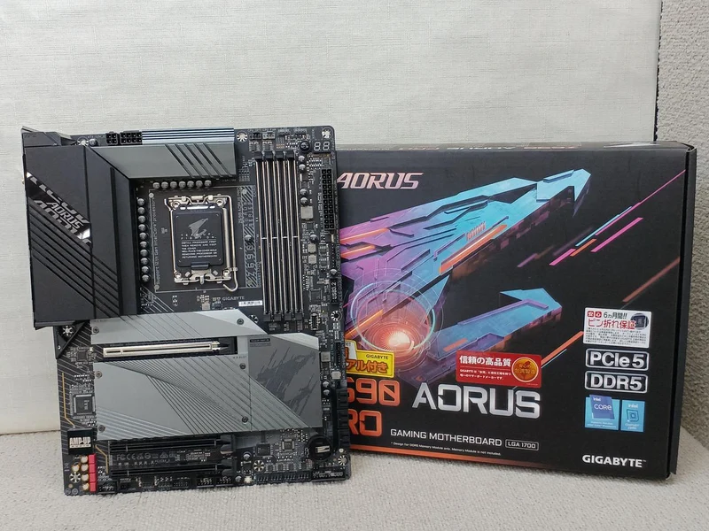 Carte mère GIGABYTE Z690 AORUS PRO