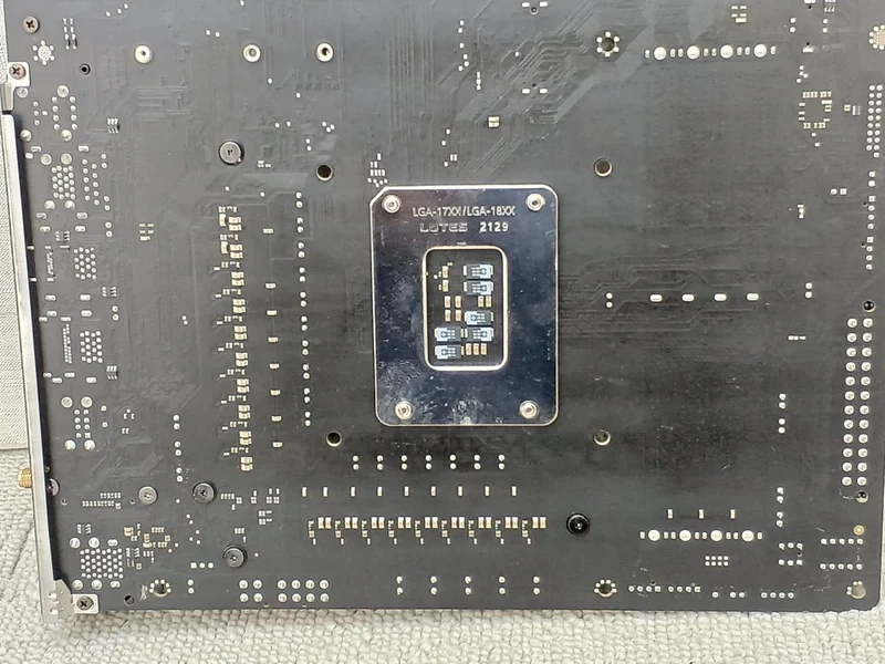 Carte mère GIGABYTE Z690 AORUS PRO