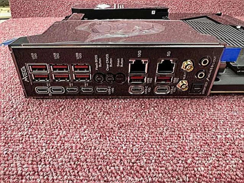 Carte mère MSI compatible AMD MEG X870E GODLIKE