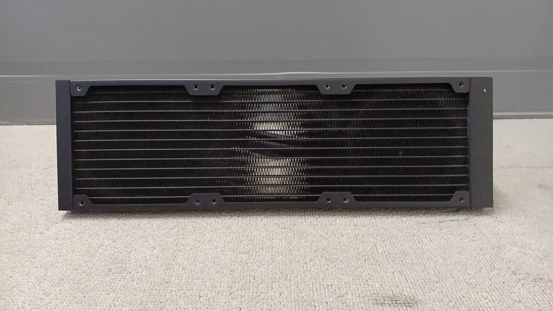 Système de refroidissement liquide CORSAIR H150I PRO RGB