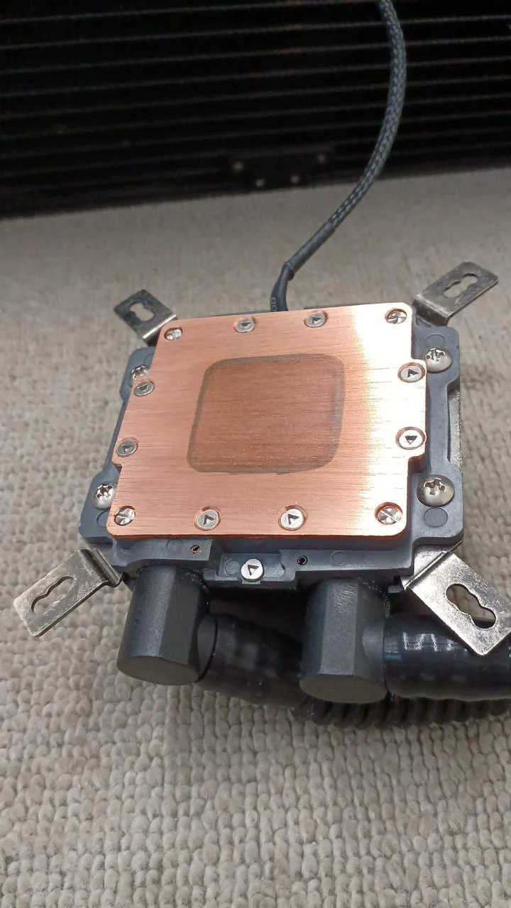 Refroidisseur à eau COOLER MASTER NEPTON 280L
