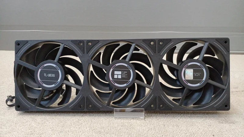Refroidisseur à eau THERMALRIGHT hypervision360 ARGB