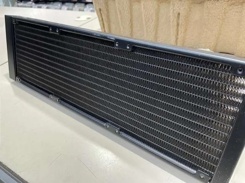 Pièces de refroidissement liquide DEEPCOOL LS720