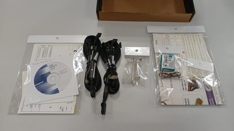 Carte d'acquisition vidéo ADAPTEC ASR-5805/512 Mo