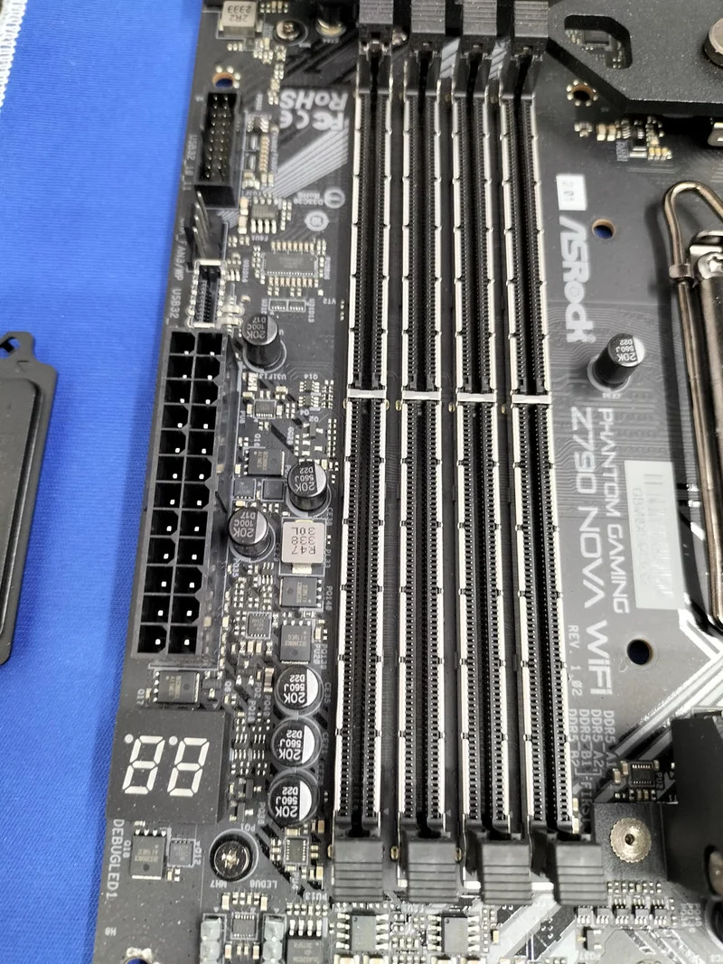 Carte mère ASROCK Z790 NOVA WIFI