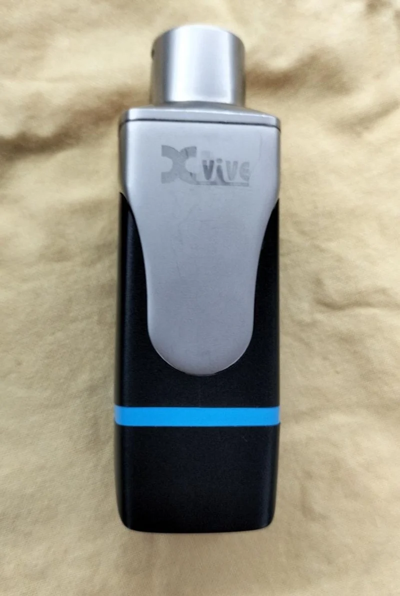 Microphone sans fil XVIVE pour guitare acoustique U8