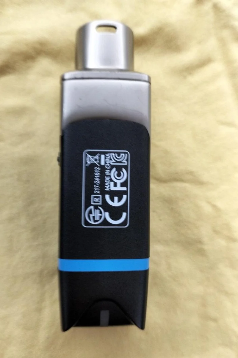 Microphone sans fil XVIVE pour guitare acoustique U8