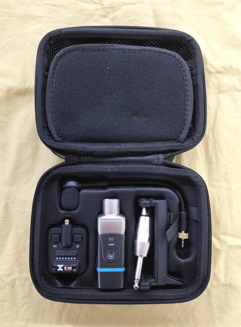Microphone sans fil XVIVE pour guitare acoustique U8
