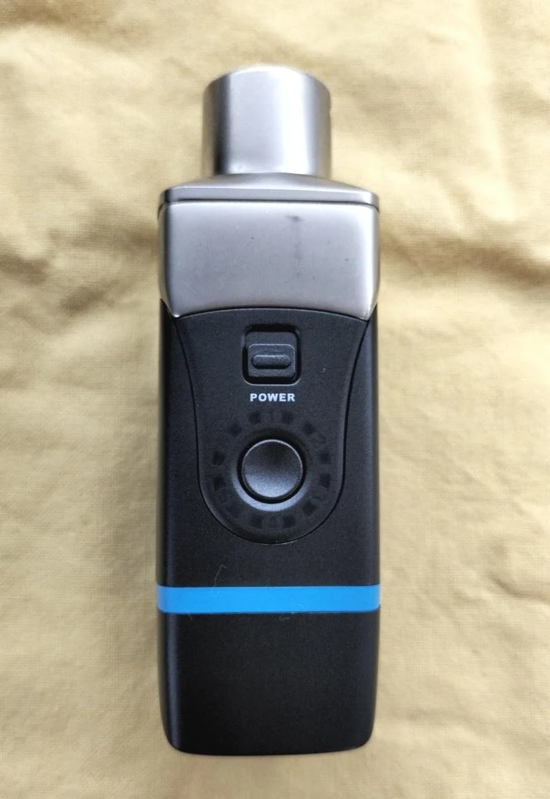 Microphone sans fil XVIVE pour guitare acoustique U8