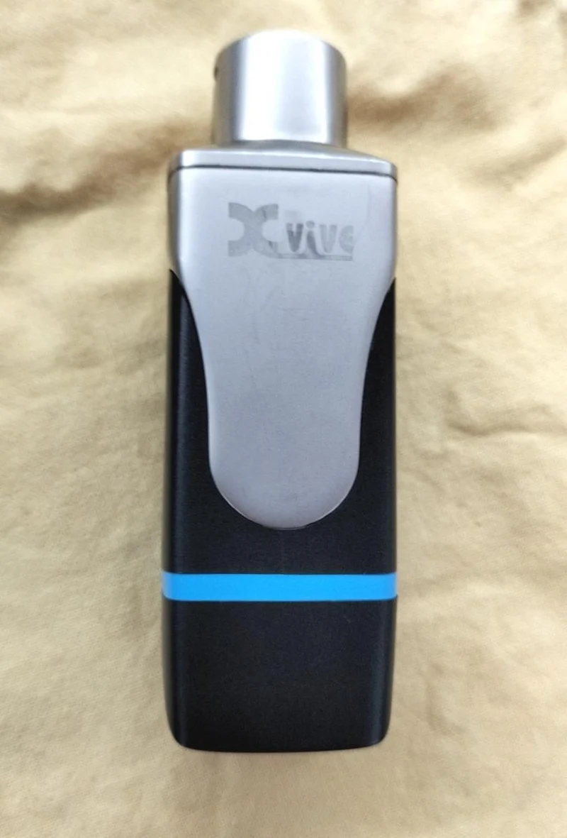 Microphone sans fil XVIVE pour guitare acoustique U8