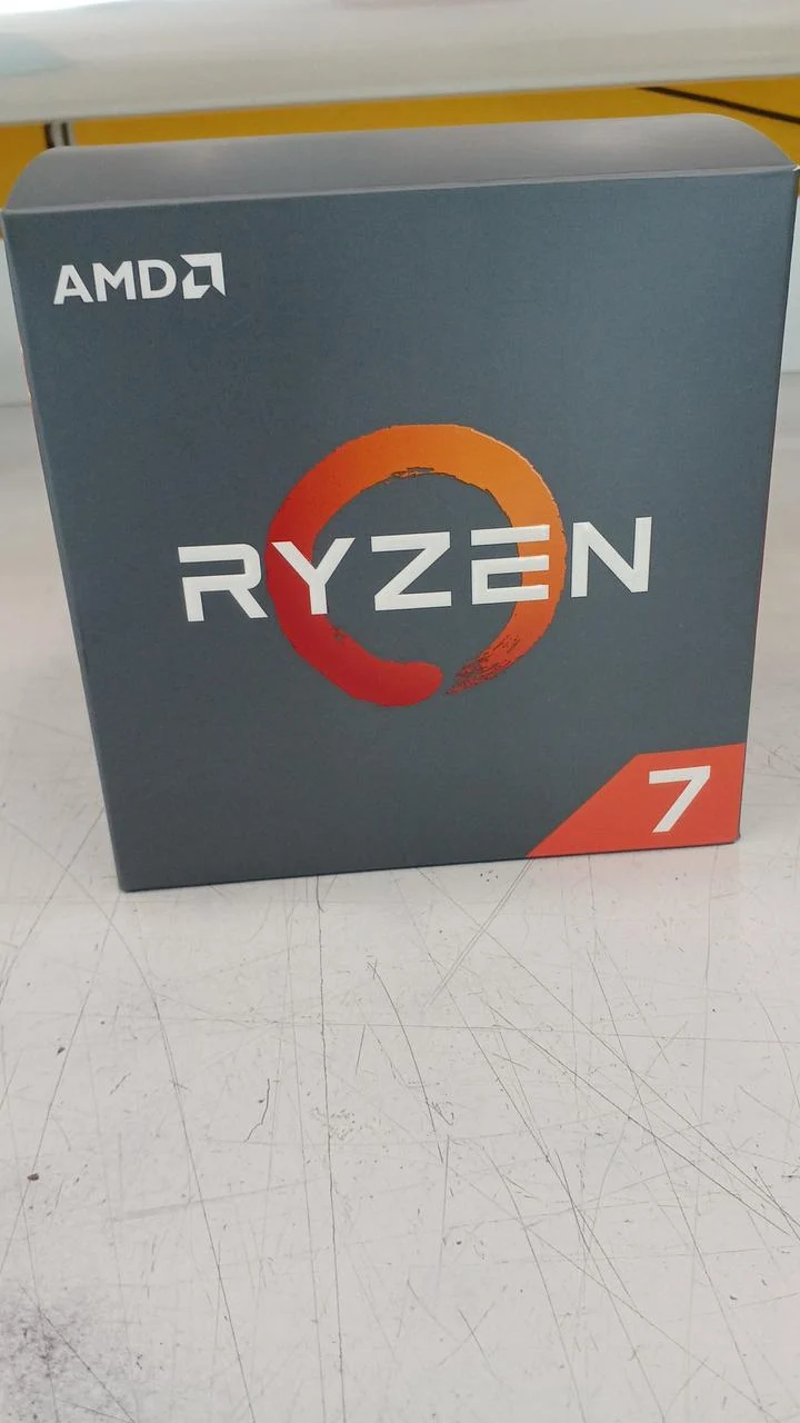 Processeur AMD Ryzen 7 2700X