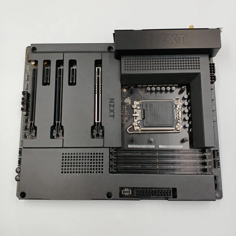 Carte mère NZXT 80G70036-00671