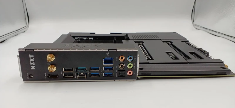 Carte mère NZXT 80G70036-00671