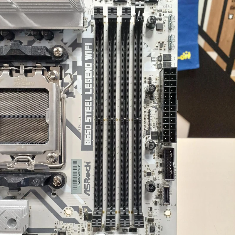 Carte mère ASROCK B650 STEEL LEGENDS WIFI