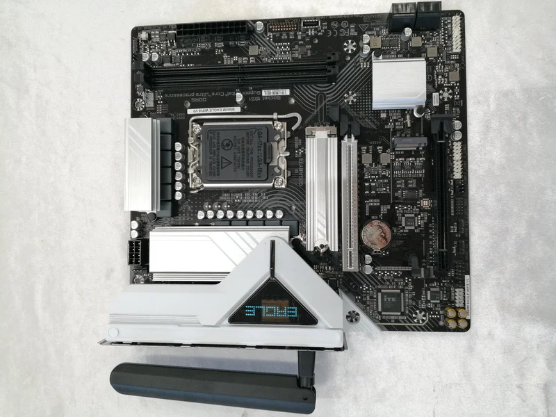 Carte mère GIGABYTE B860M EAGLE WIFI6V2