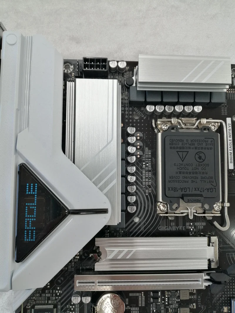 Carte mère GIGABYTE B860M EAGLE WIFI6V2