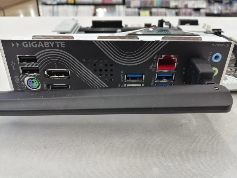 Carte mère GIGABYTE B860M EAGLE WIFI6V2