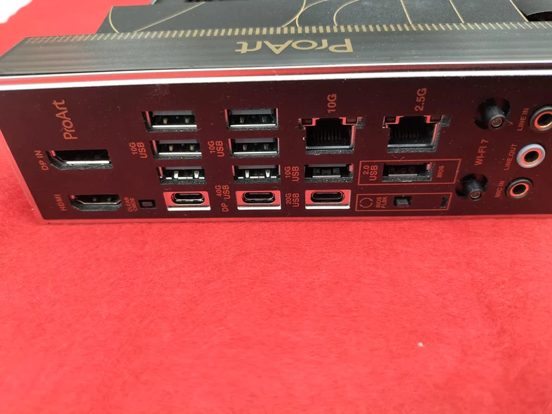 Carte mère ASUS X-870E CREATOR WIFI compatible AMD