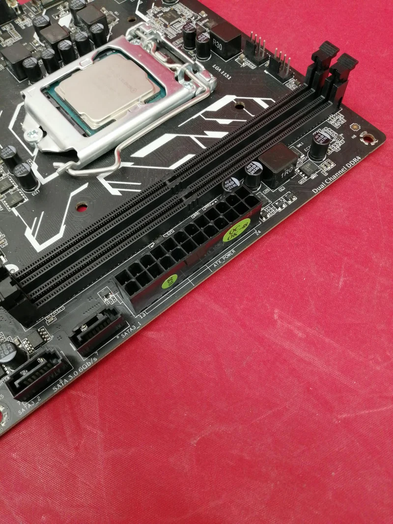 Carte mère COLORFUL (processeur) H310M-E / CELERON G4930