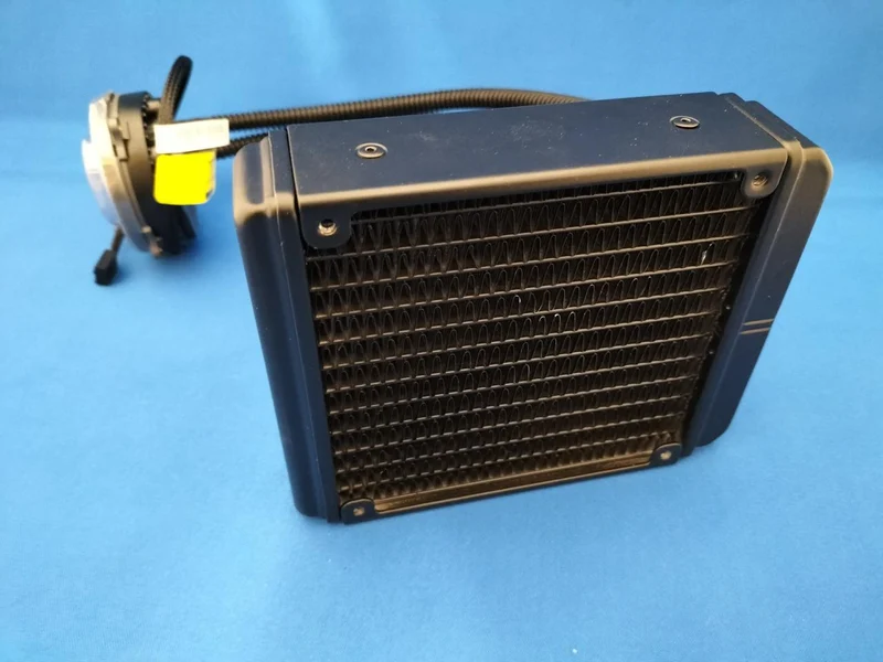 COOLER MASTER Refroidisseur de processeur SEIDON120XL