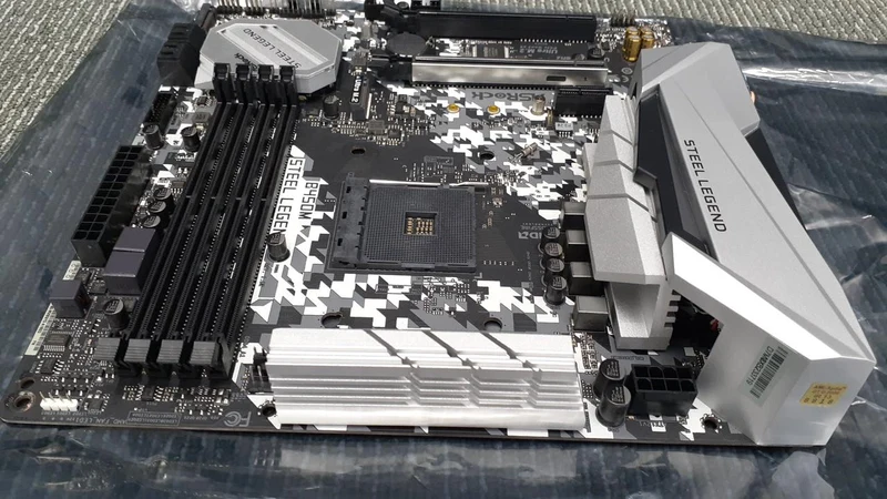Carte mère ASROCK B450M STEEL LEGEND compatible AMD