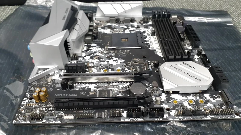 Carte mère ASROCK B450M STEEL LEGEND compatible AMD