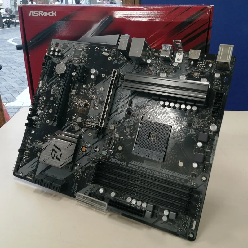 Carte mère ASROCK B550M PHANTOM GAMING4