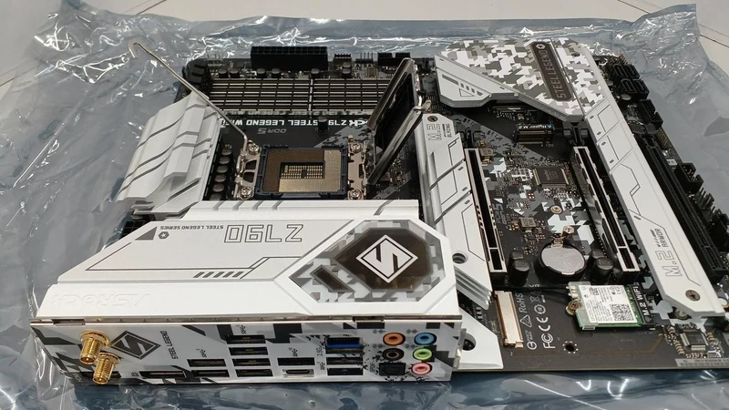 Carte mère ASROCK INTEL Z790 STEEL LEGEND WIFI