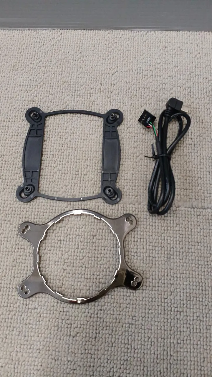 Refroidisseur de processeur CORSAIR H100I V2
