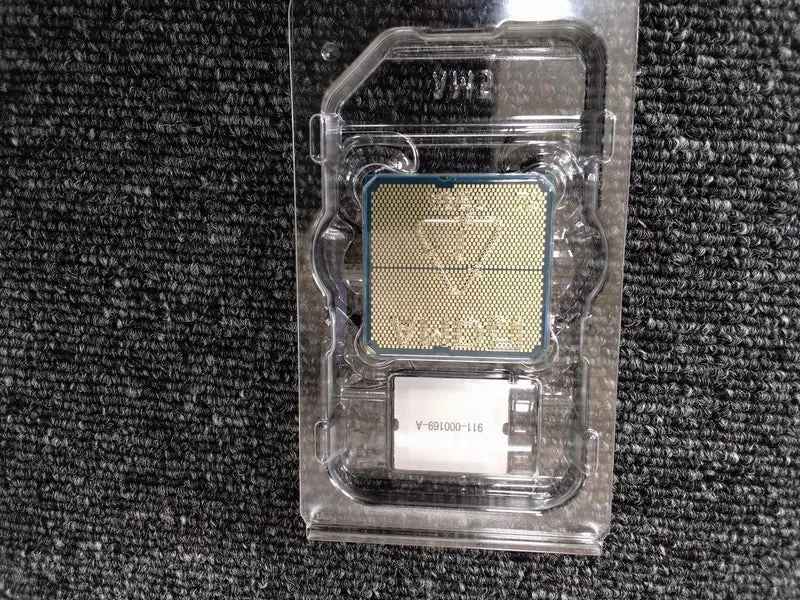 Processeur AMD Ryzen 9 9950X