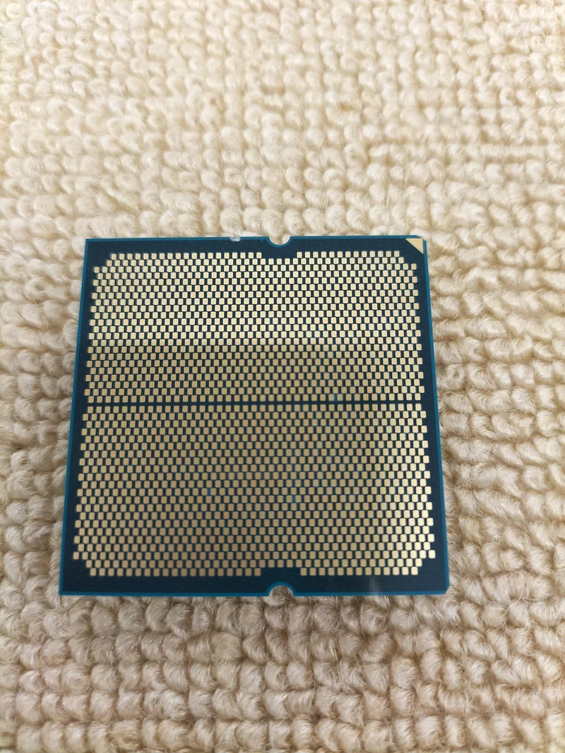 Processeur AMD Ryzen 7 9850X3D