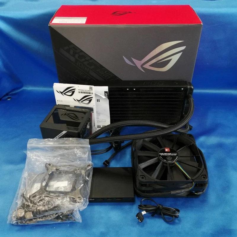 Refroidisseur de processeur à refroidissement liquide ASUS ROG RYUJIN II 240