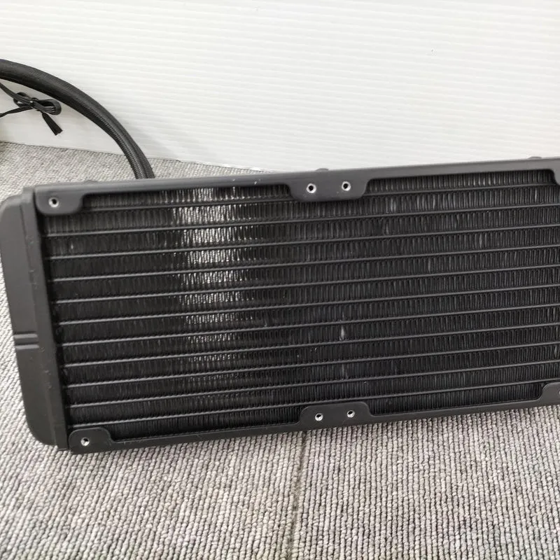 Refroidisseur de processeur à refroidissement liquide XPG LEVANTE 240