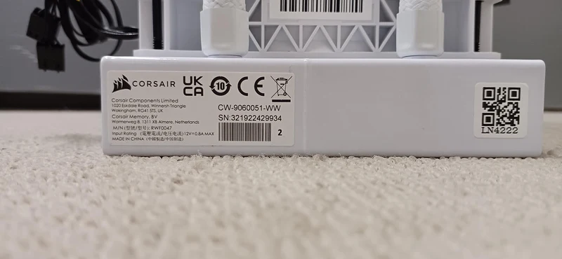 [À NE PAS UTILISER] Refroidisseur de processeur à eau CORSAIR RWF0047