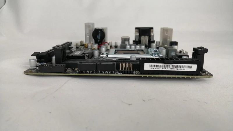 MSI Curboard H110I-S02